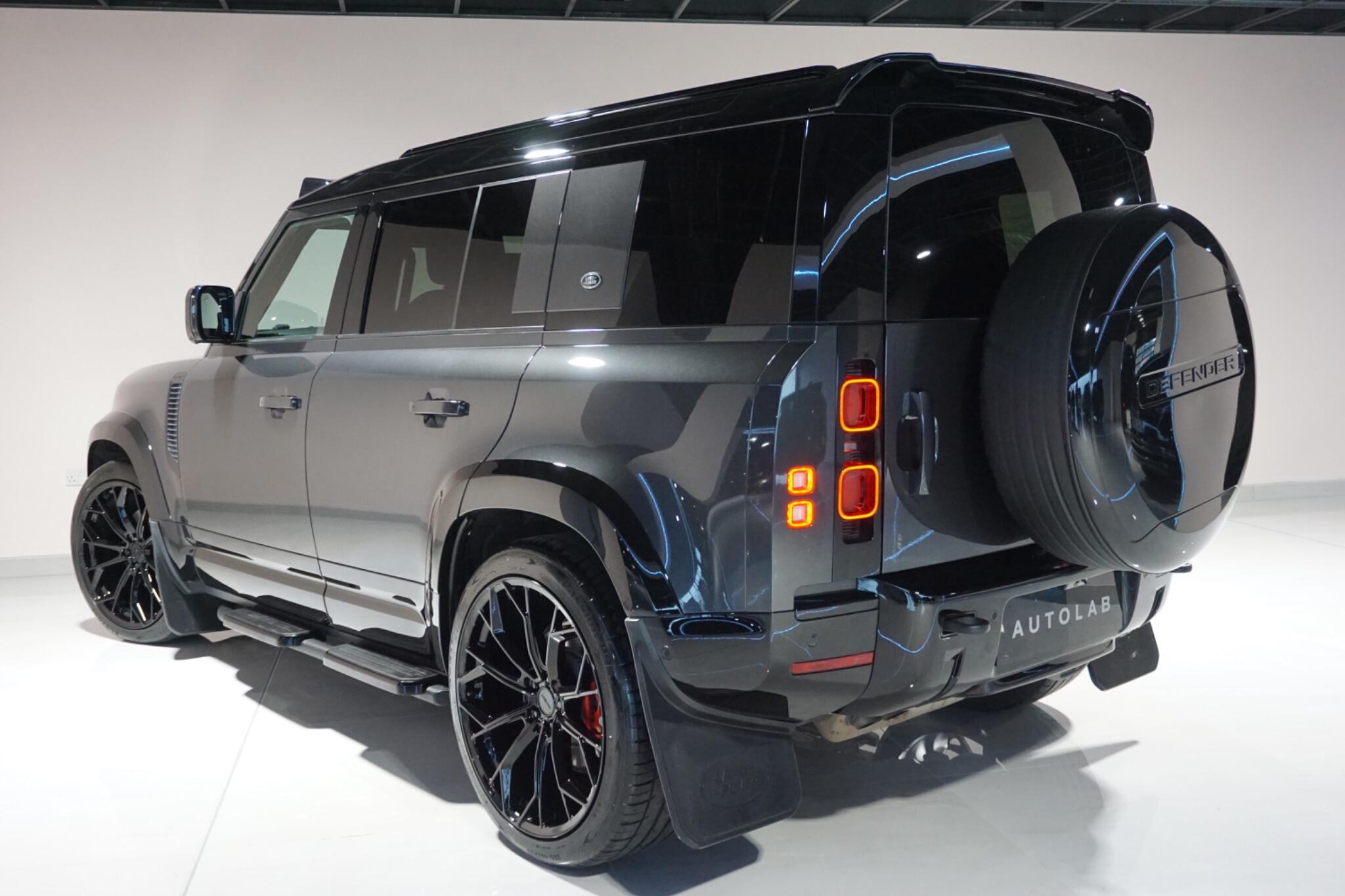 Land Rover Defender 110 3.0 D300 MHEV X-Dynamic HSE SUV 5dr Diesel Auto 4WD Euro 6 (s/s) (300 ps)